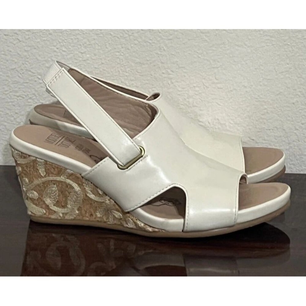 Mootsies Tootsies Cream Platform Wedge Sandals boho Heels 9M